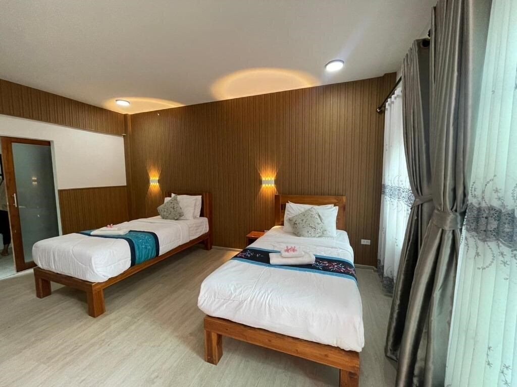 Фото Andaman Beach Resort by Zodiac 4*
