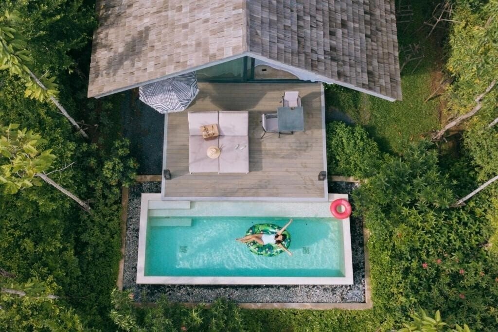 Готель Villa Escape by Burasari 5*