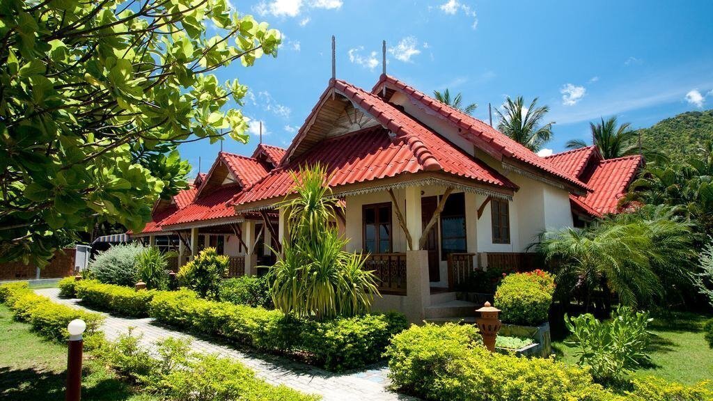 Готель Longbay Resort 3*