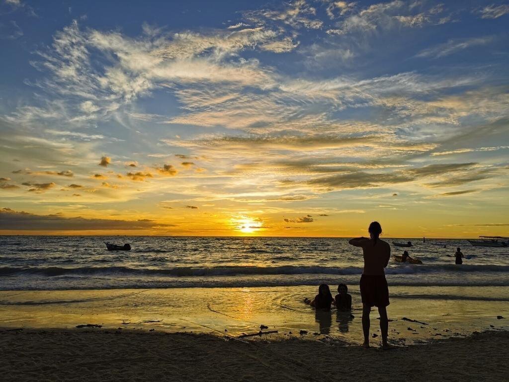 Фото Longbay Resort 3*