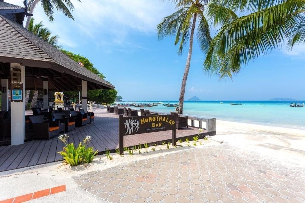 Изображение Phi Phi Holiday Resort 4*
