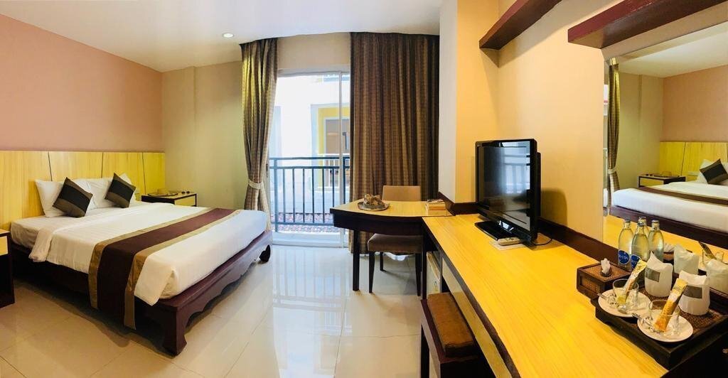 Изображение Malin Patong 3*