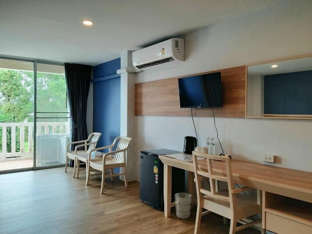 Фотография Karon Living Room 2*