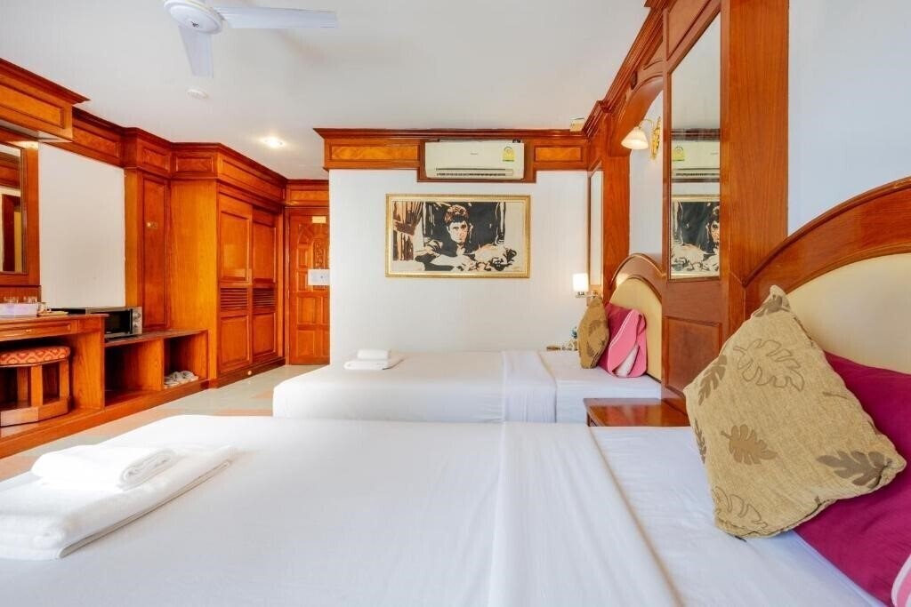 Фото Lamai Hotel 2*