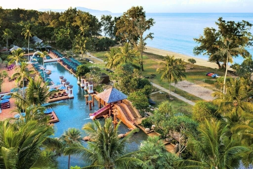 Готель Marriott Phuket Beach Vacation Club 4*
