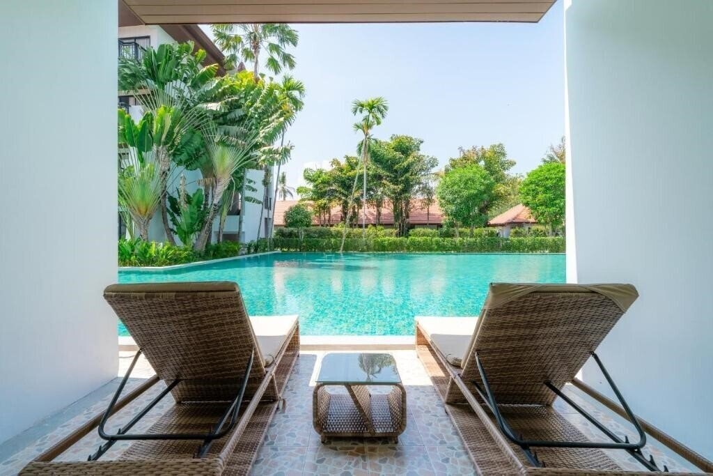 Фотографія Estella Phuket Mai Khao Beach Resort 4*