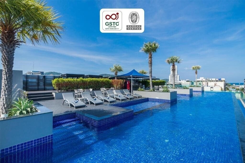 Готель Best Western Patong Beach 4*