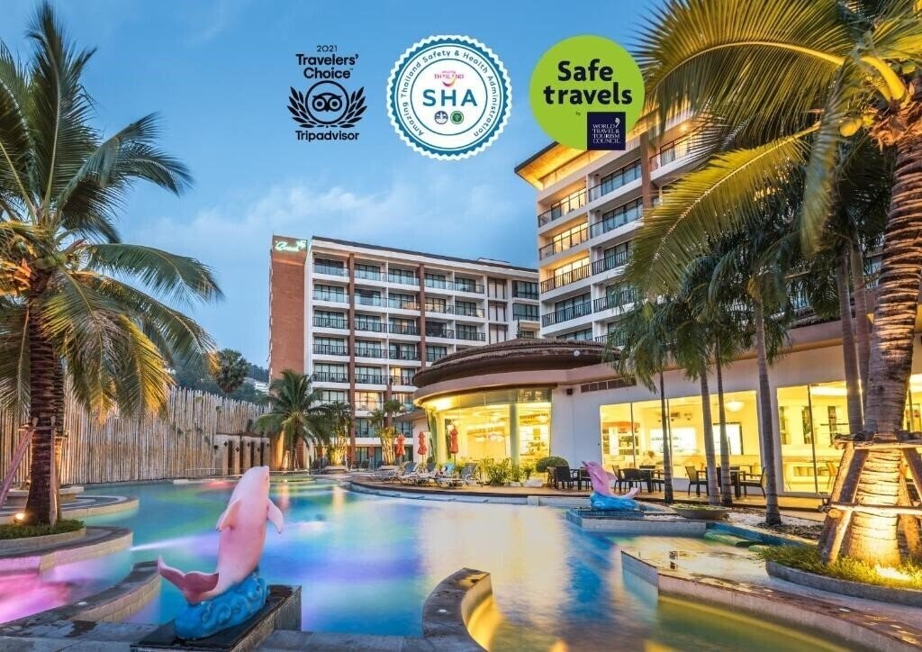 Готель The Beach Heights Resort 4*
