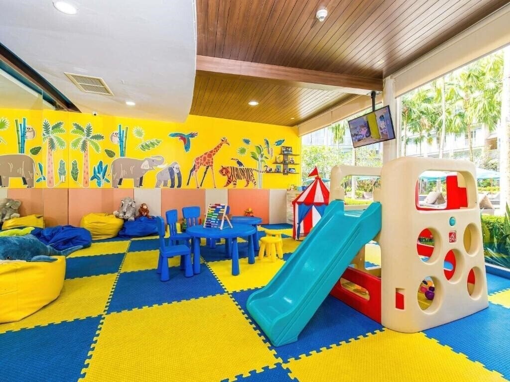 Фотография Grand Mercure Phuket Patong 5*