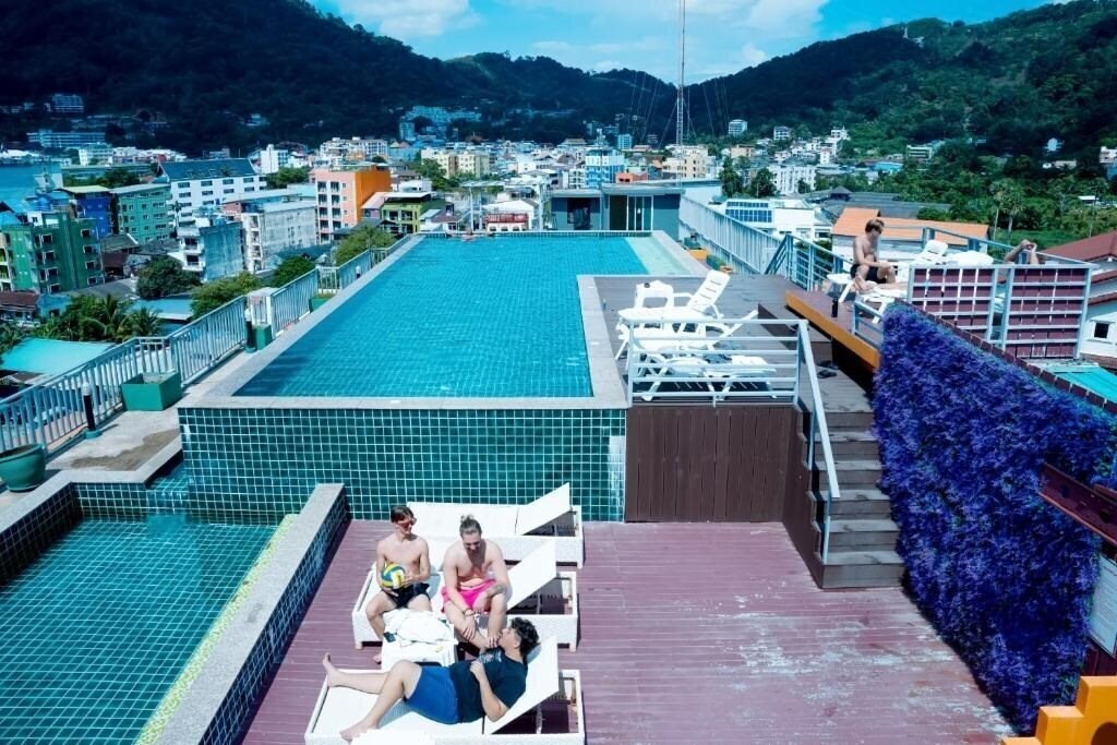 Готель Zephyr Grand Hotel 3*