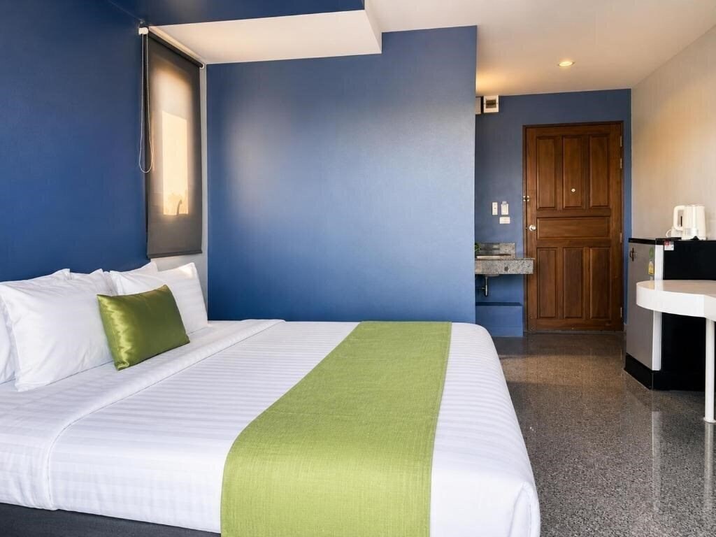 Отель iCheck Inn Phuket Town 3*