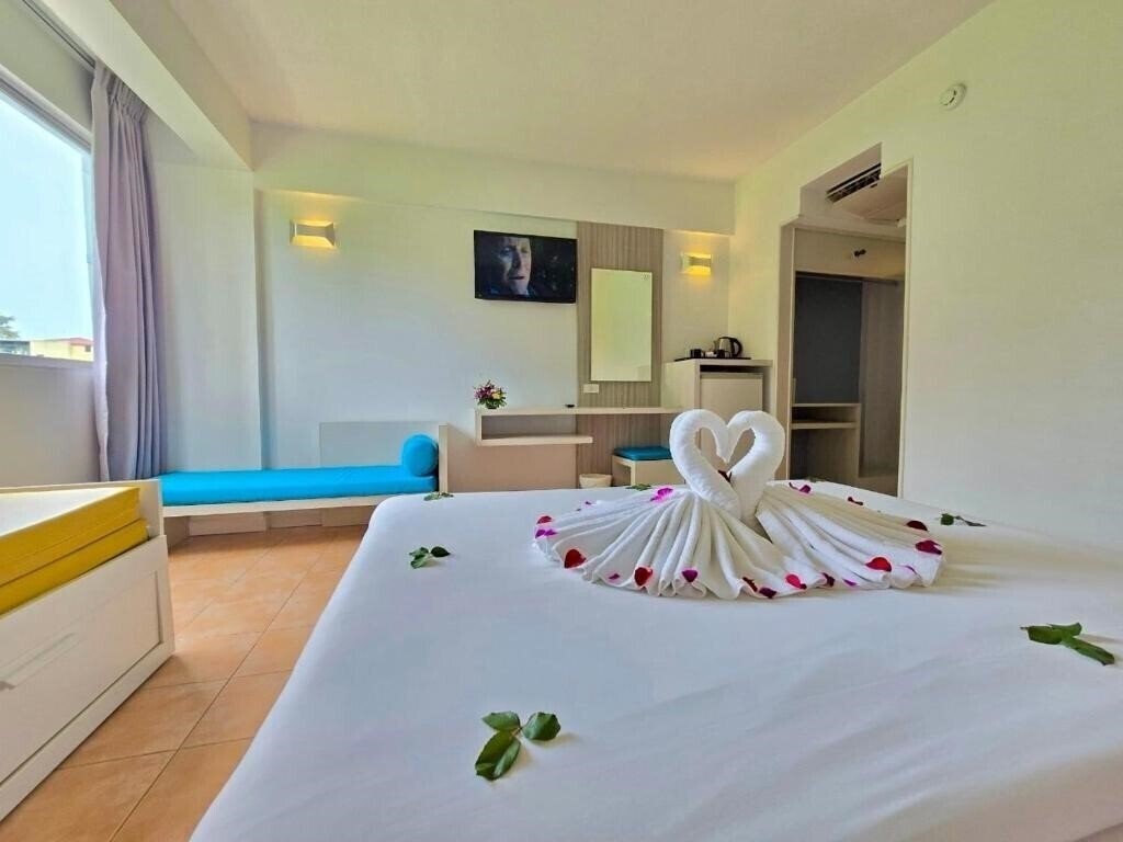 Фотографія On Hotel 3*