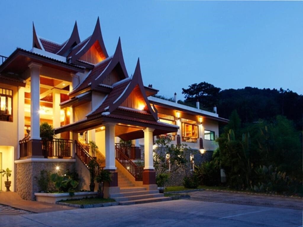 Отель Baan Yuree Resort & SPA 4*