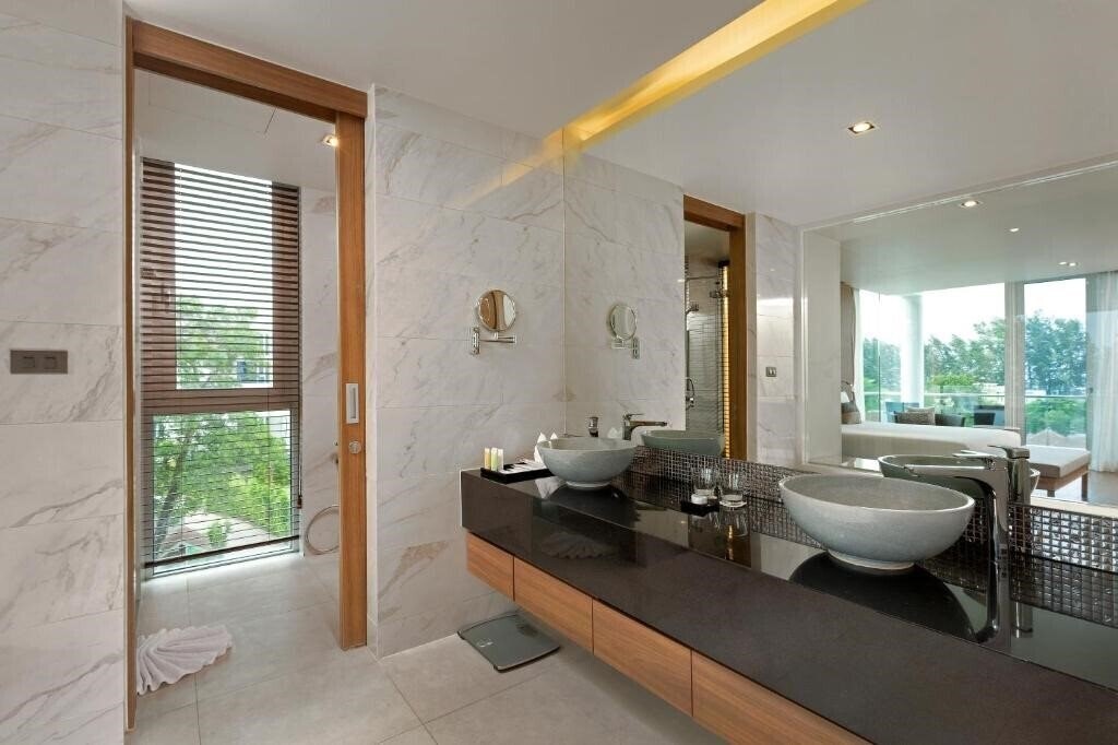 Фото Splash Beach Resort (ex. Grand West Sands) 5*