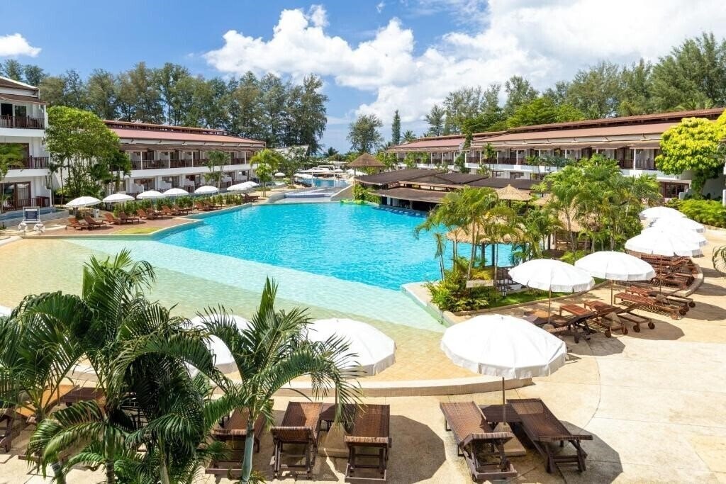 Фотографія Arinara Bangtao Beach Resort 4*