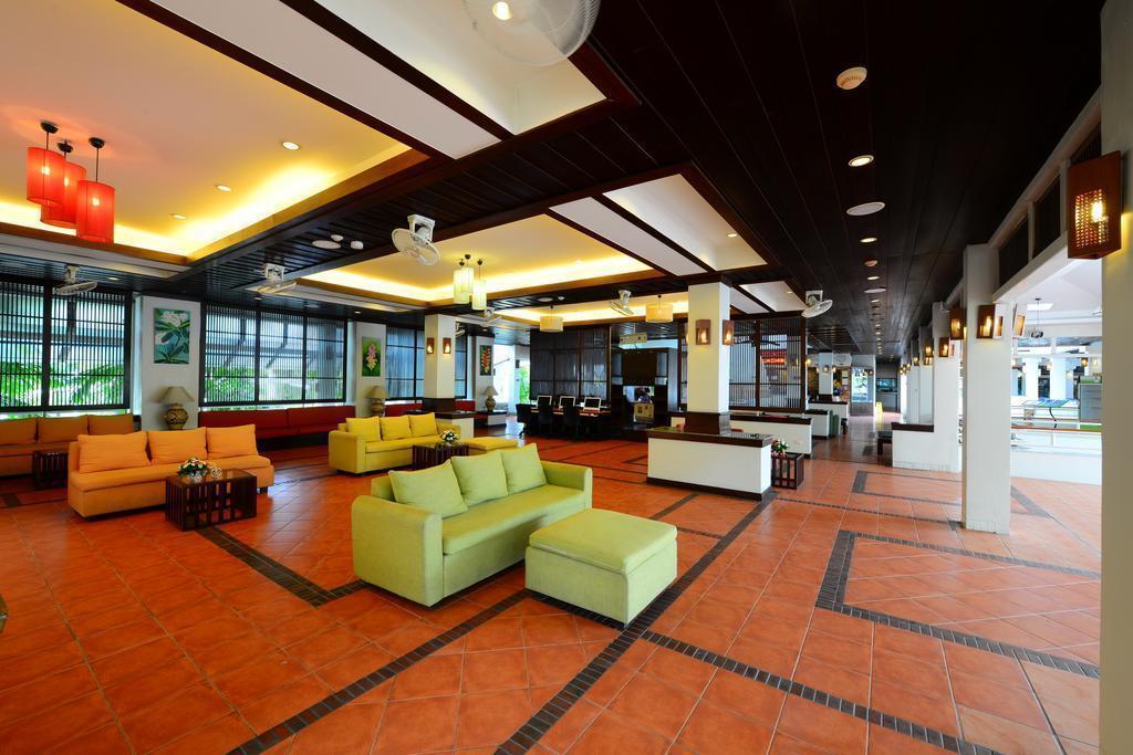 Готель Boat Lagoon Resort 4*