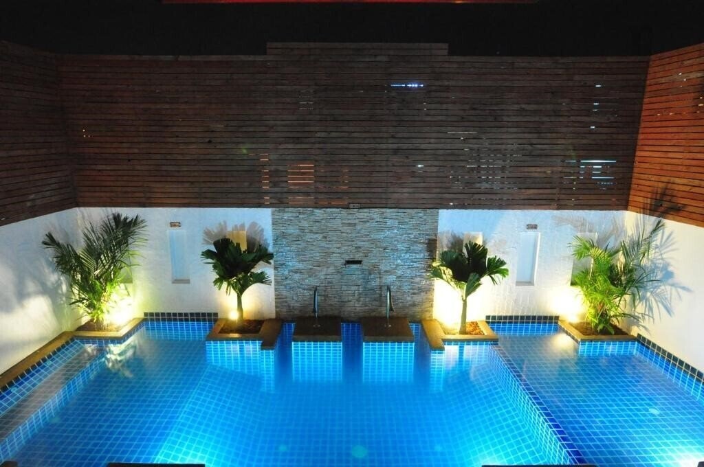 Фотография Forty Winks Phuket 4*