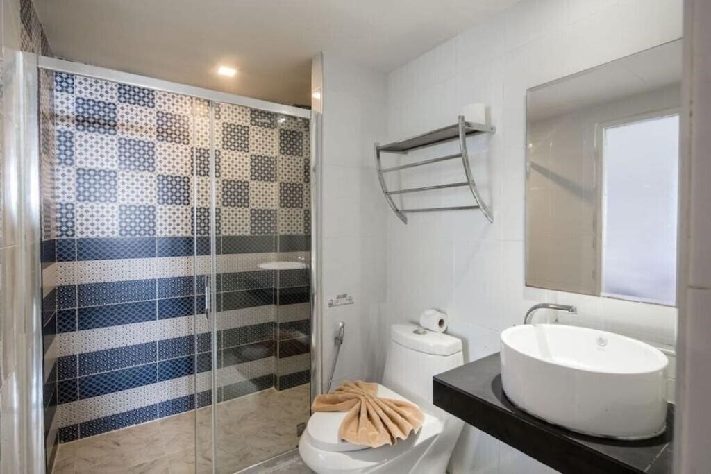 Фотографія Patong Buri Resort 3*