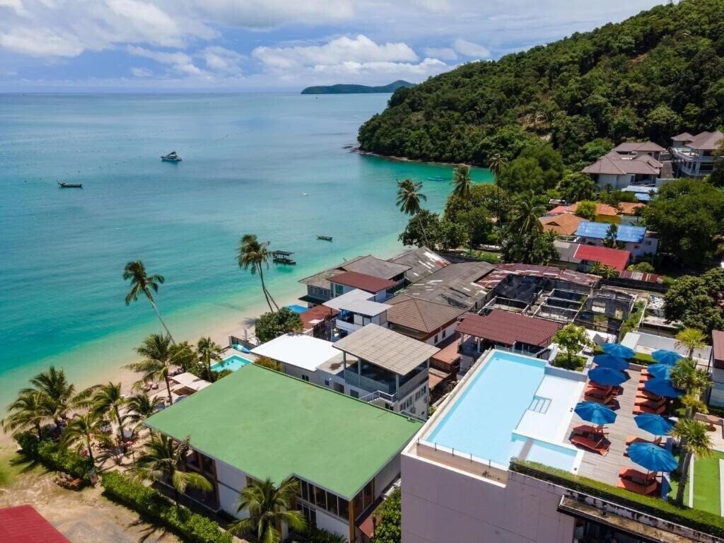 Картинка Bandara Phuket Beach Resort 4*