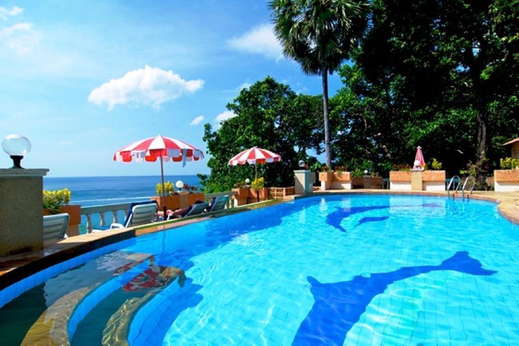 Готель Baan Karon Hill Phuket Resort 3*