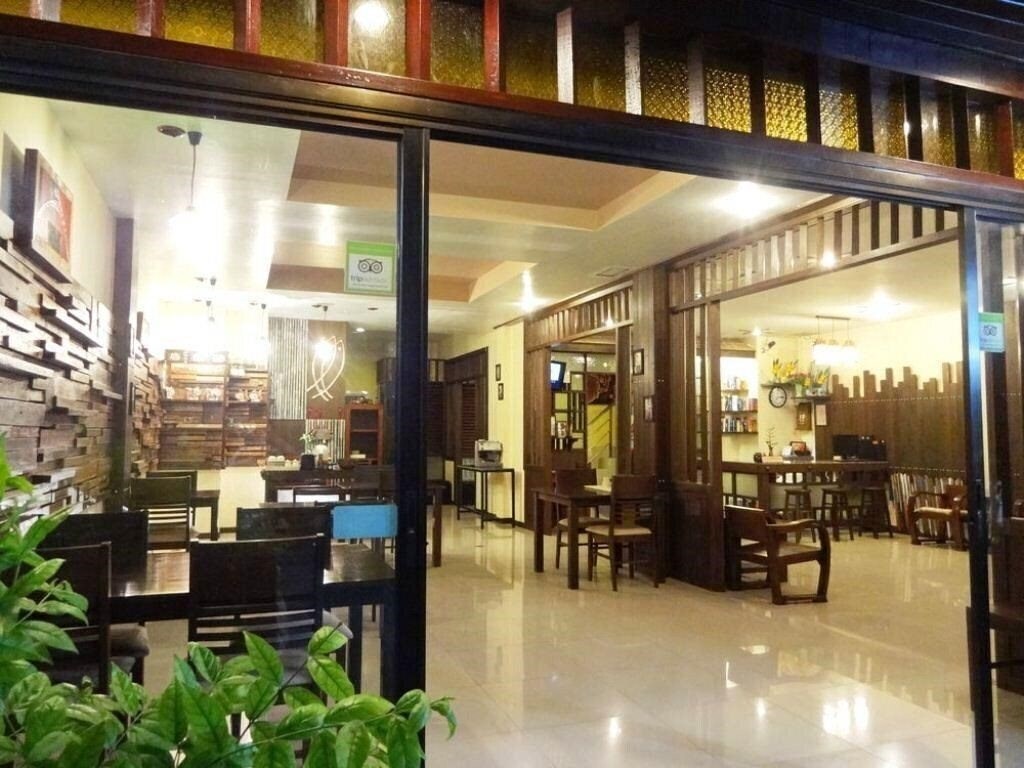 Отель AT HOME HOTEL@ NANAI 8 3*