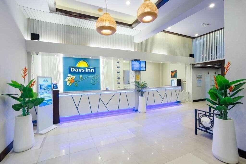 Картинка Days Inn by Wyndham Patong Beach 3*