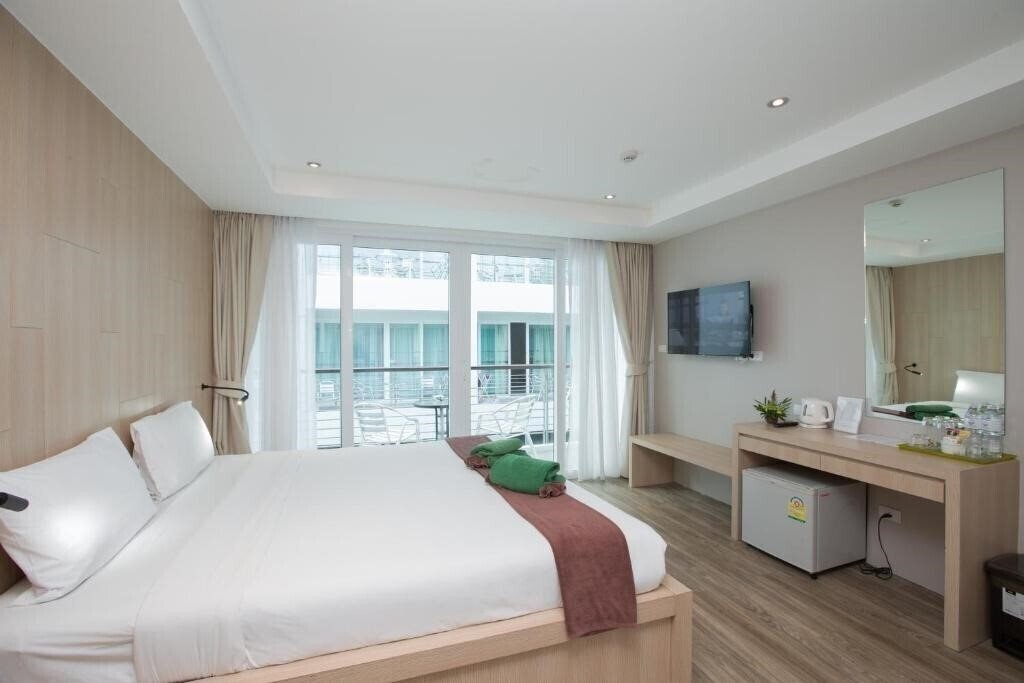 Картинка The Palms Kamala Beach 4*