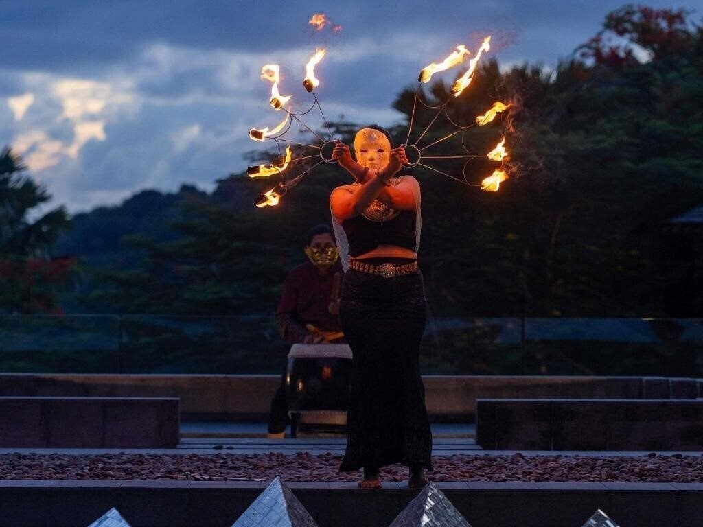 Фотографія Avista Hideaway Phuket Patong MGallery 5*