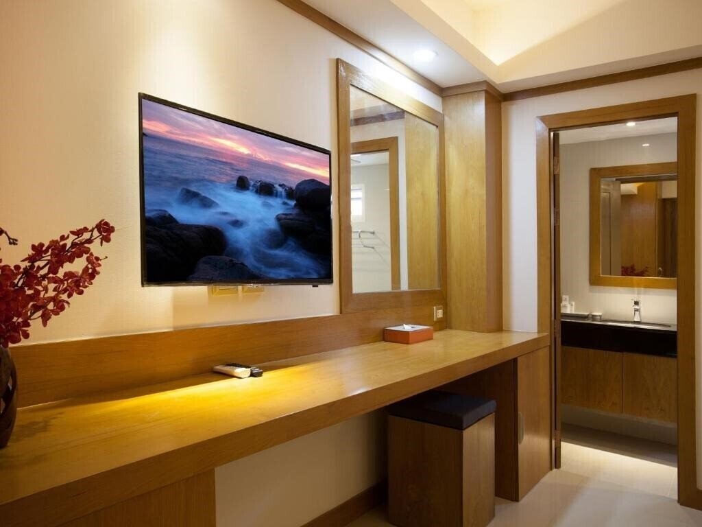 Фото Chabana Kamala Hotel 4*