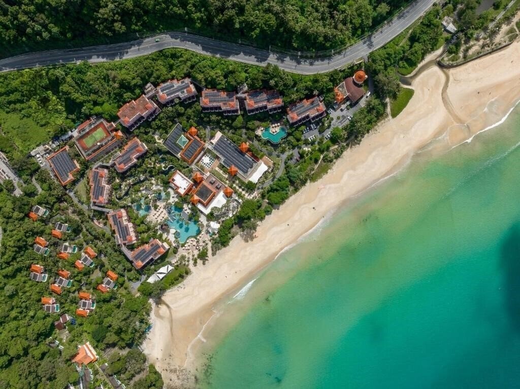 Готель Centara Grand Beach Resort Phuket 5*