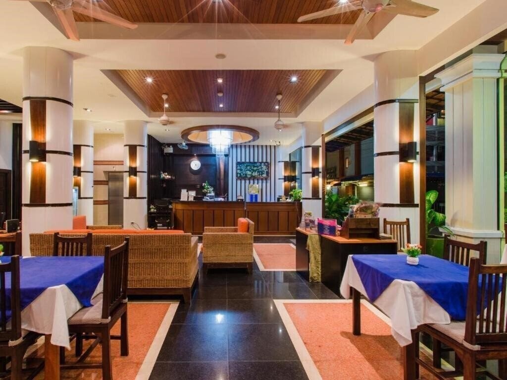 Картинка Azure Phuket Hotel 3*