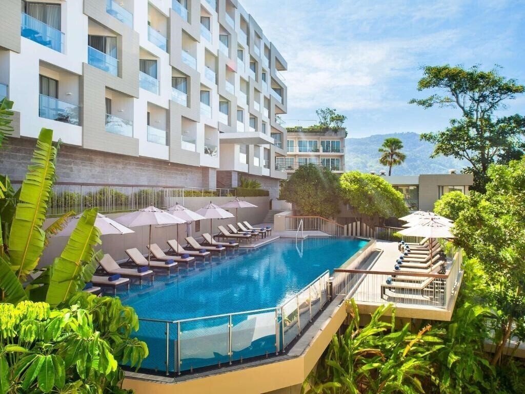 Зображення The Andaman Beach Hotel Phuket (ex. Hyatt Place Phuket Patong) 4*