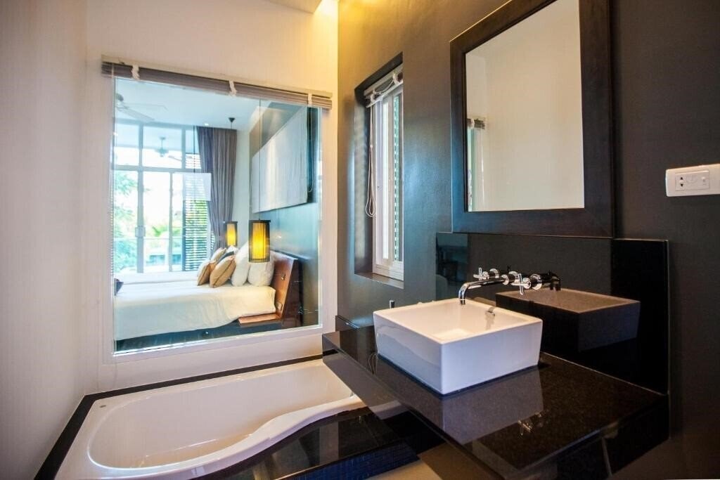 Фотография Two Villas Holiday Oxygen Style Bangtao Beach 4*