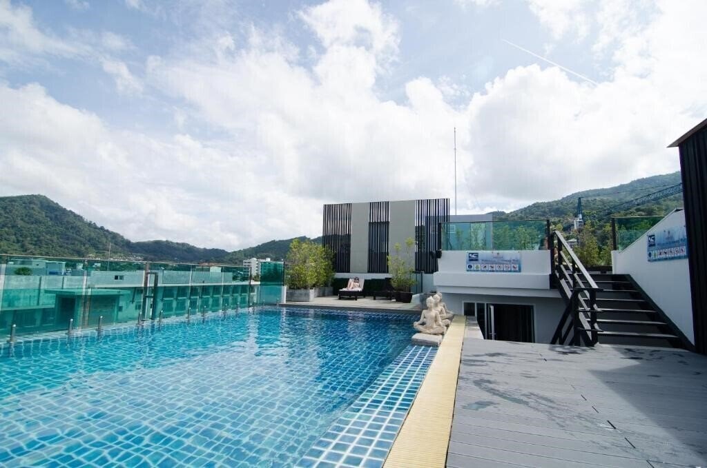 Зображення Mirage Express Patong Phuket Hotel 3*
