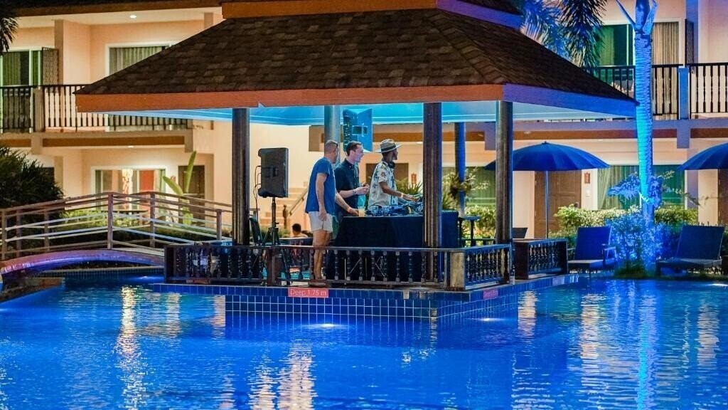 Изображение Chivatara Resort Bangtao Beach 3*