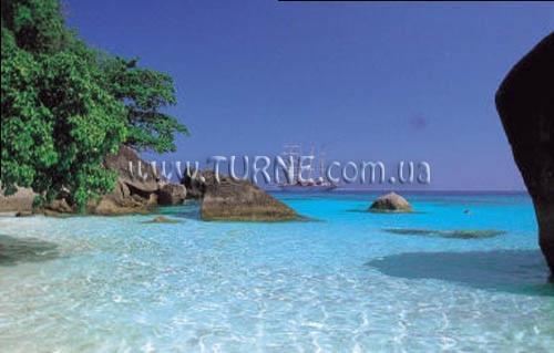 Готель Centra Ashlee 3*