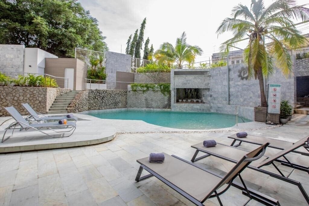 Фотографія Pearl Hotel Phuket 3*