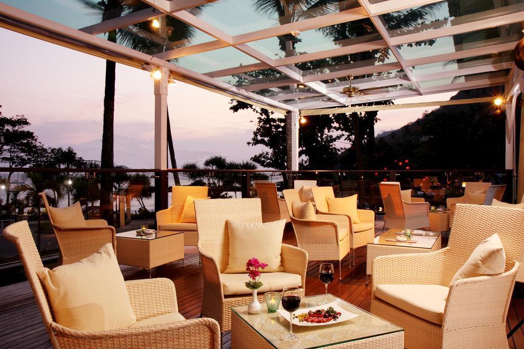 Картинка All Seasons Naiharn Phuket 4*