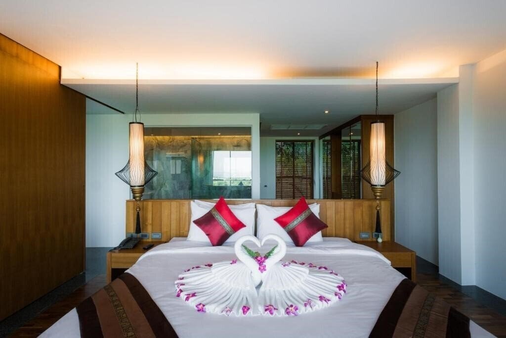 Фото Chalong Chalet Resort & Longstay 3*