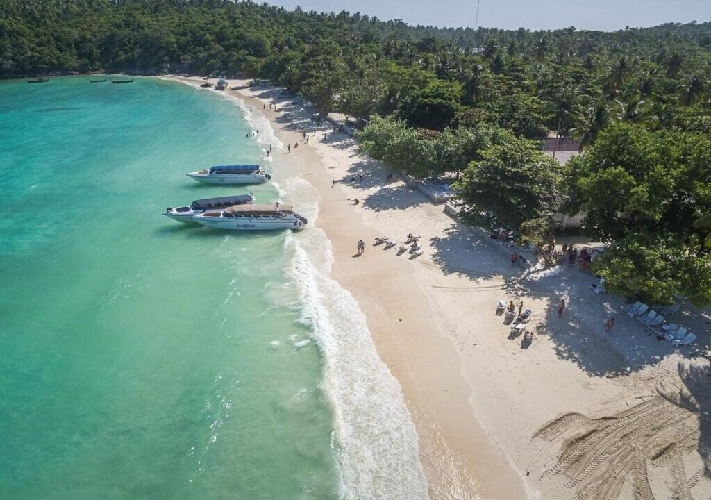 Зображення Racha Island Resort Rayaburi 4*