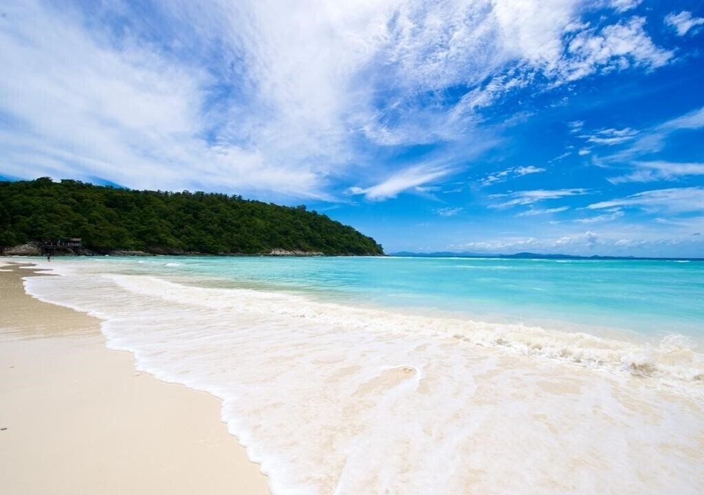Картинка Racha Island Resort Rayaburi 4*