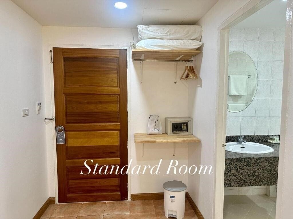 Фотография Surin Bay Inn 3*