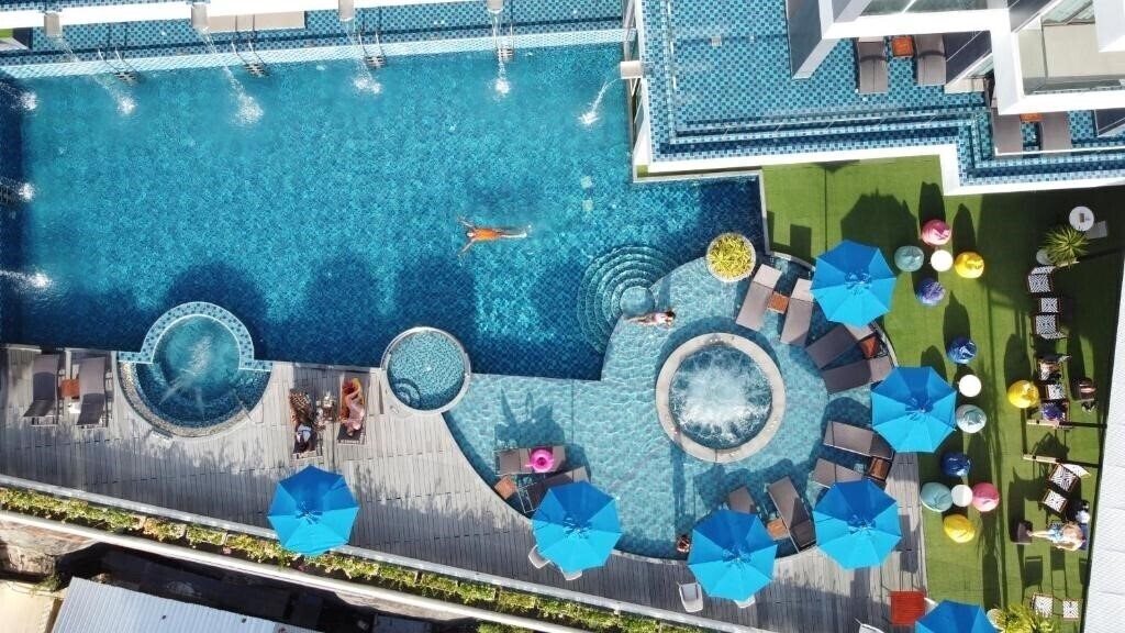 Отель The Yama Hotel Phuket 4*