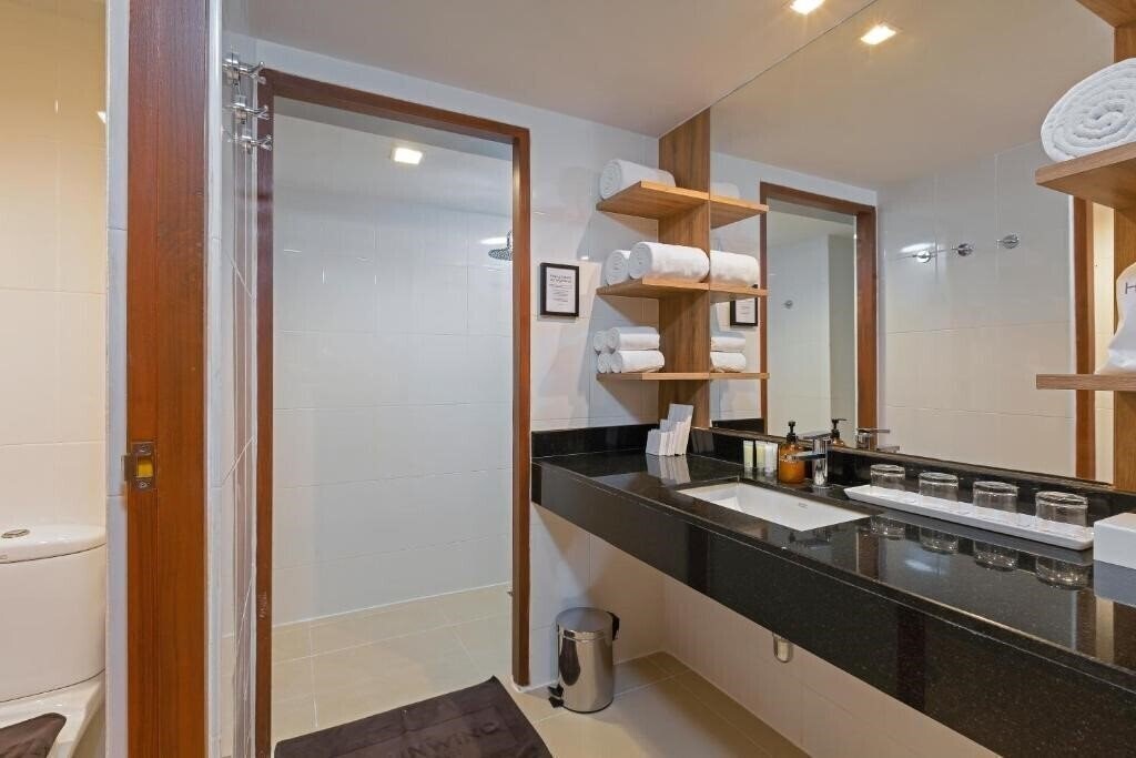 Фотографія Sunwing Resort Kamala Beach 4*