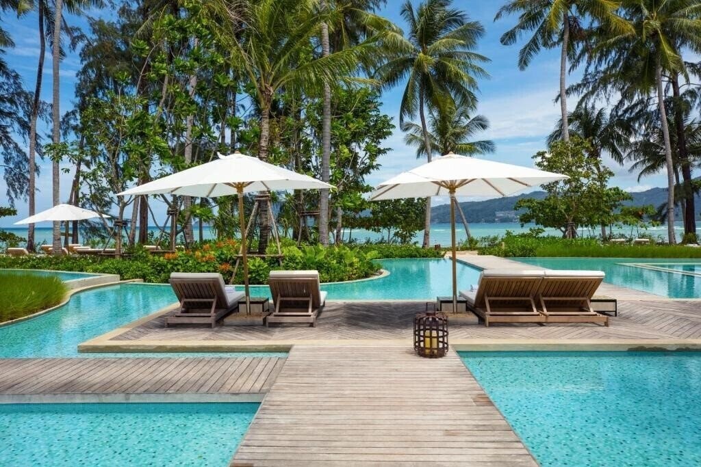 Готель Rosewood Phuket 5*