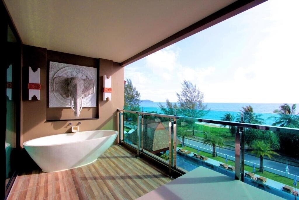 Фотография Maikhao Palm Beach Resort 5*