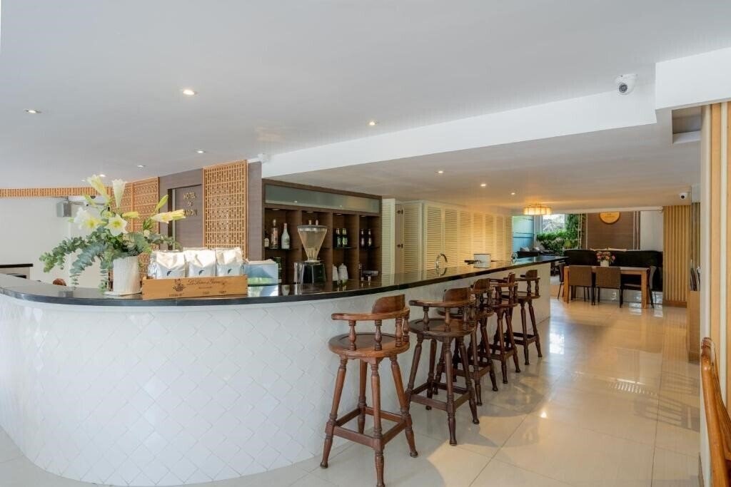 Зображення Hotel De Karon 3*