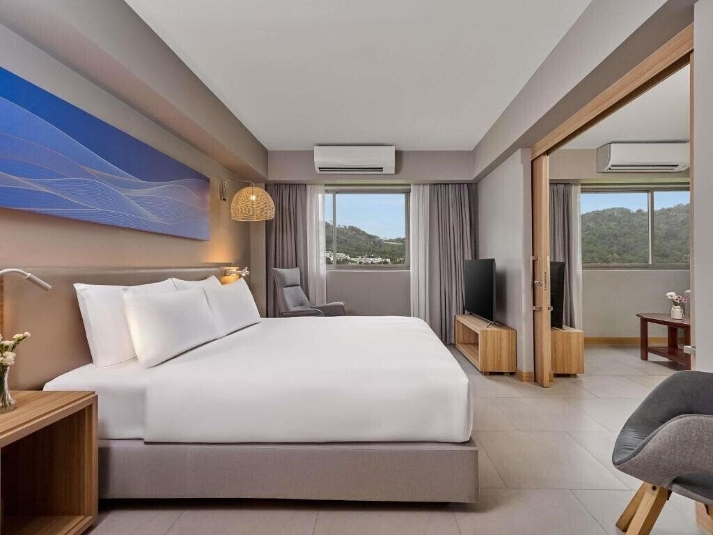 Фото Journey Hub Hotel 4*