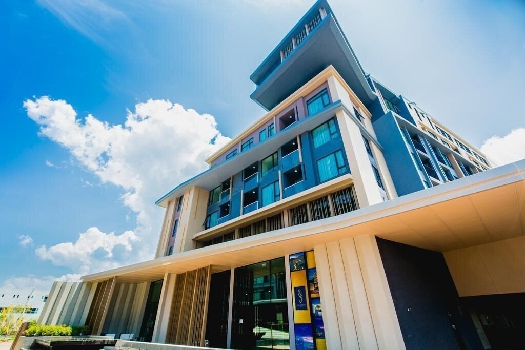 Фотографія The Aristo Resort 4*