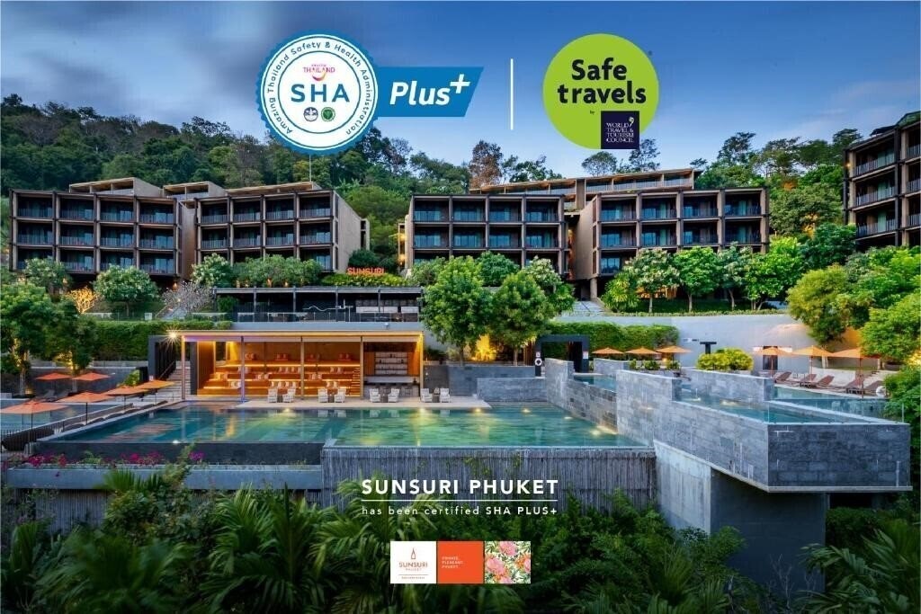Готель Sunsuri Phuket Naiharh Beach 5*